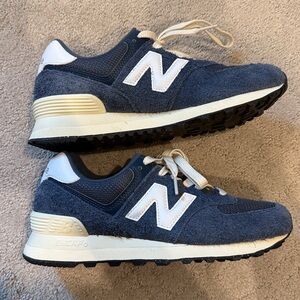 Never worn!!!! New Balance Blue Denim & White Casual Sneakers - 6.5